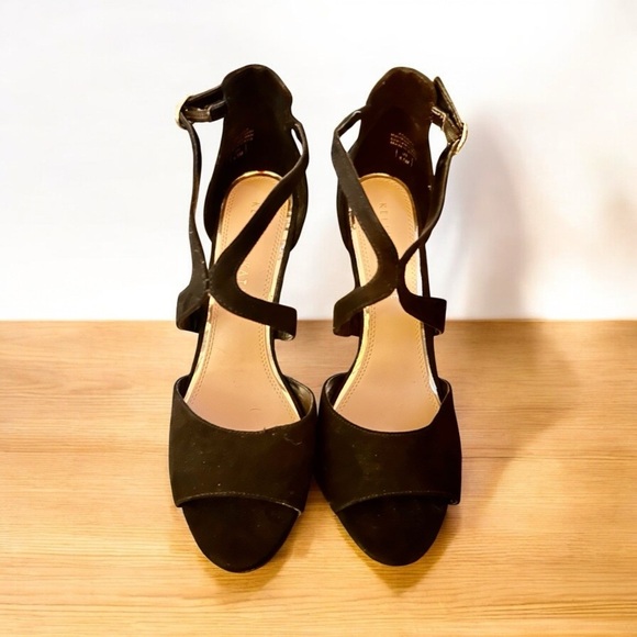 Kellie & KatieElegant Black Strappy Heels sz 9.5 nwob - Picture 2 of 3